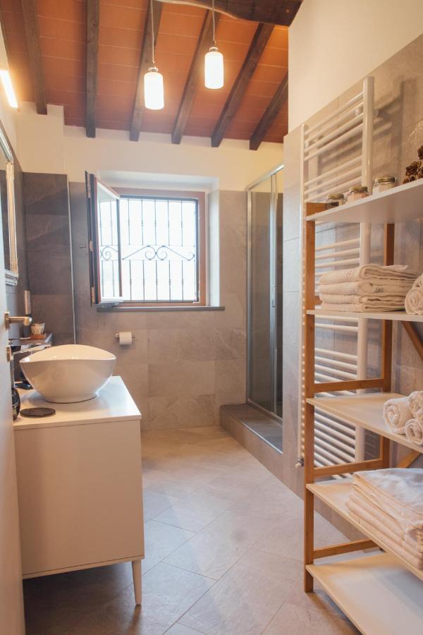 Country Chic Pistoia-Casa In Campagna Giardino, Parking Exterior photo