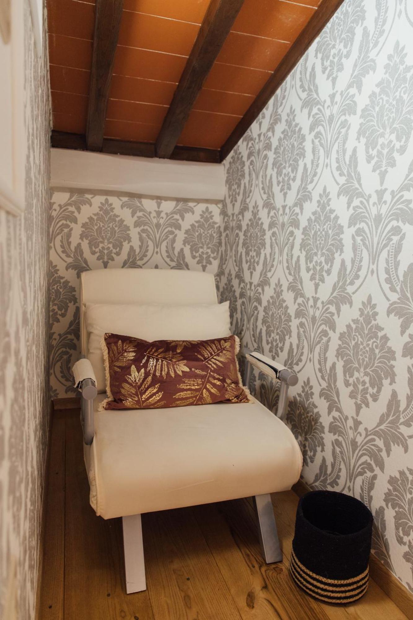 Country Chic Pistoia-Casa In Campagna Giardino, Parking Exterior photo
